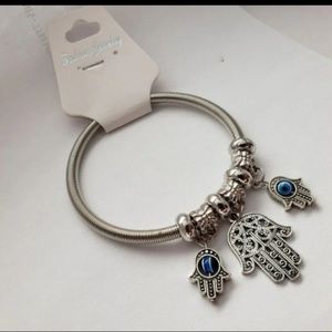 Silver color charm bracelet with beads